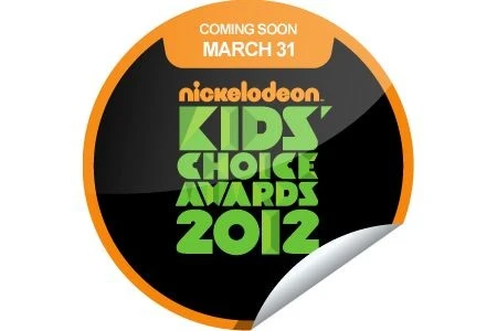 На Kids’ Choice Awards 2012 Джастин Бибер будет сидеть между Селеной Гомес и Кэти Перри