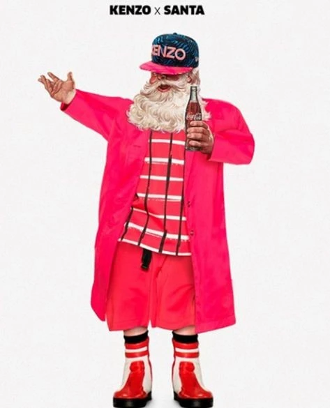 Новогодняя мода: майки со снеговиком и Санта в дизайнерской одежде