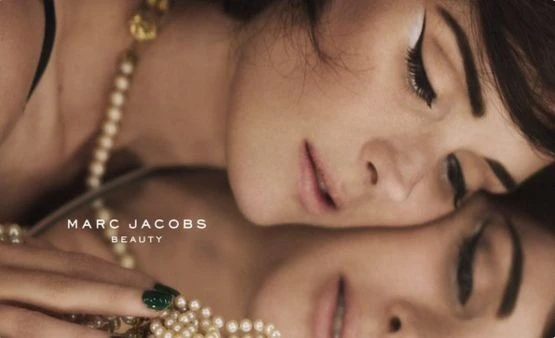 Вайнона Райдер стала лицом косметики Marc Jacobs