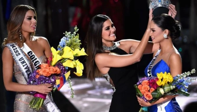 На Мисс Вселенная 2015 перепутали победительниц