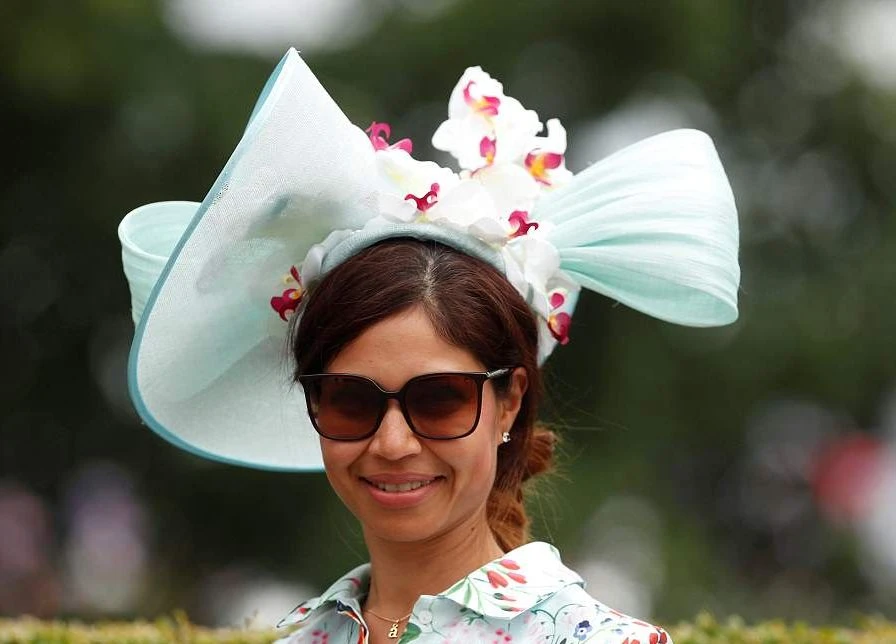 Безумные шляпки аристократок на Royal Ascot