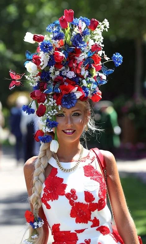 Безумные шляпки аристократок на Royal Ascot