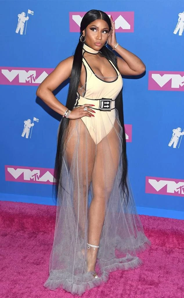 Худшие наряды MTV VMA 2018