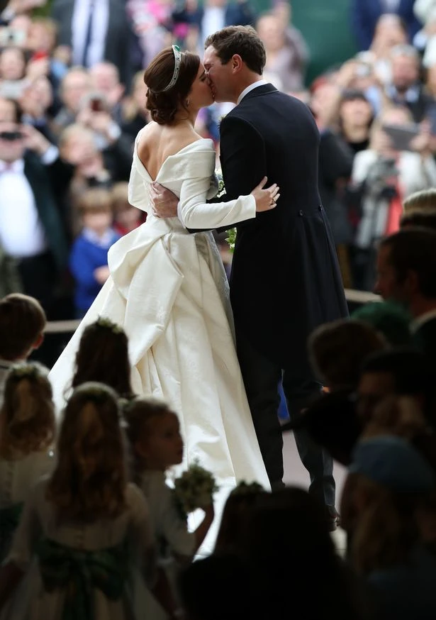Кейт Миддлтон и Меган Маркл на свадьбе принцессы Евгении