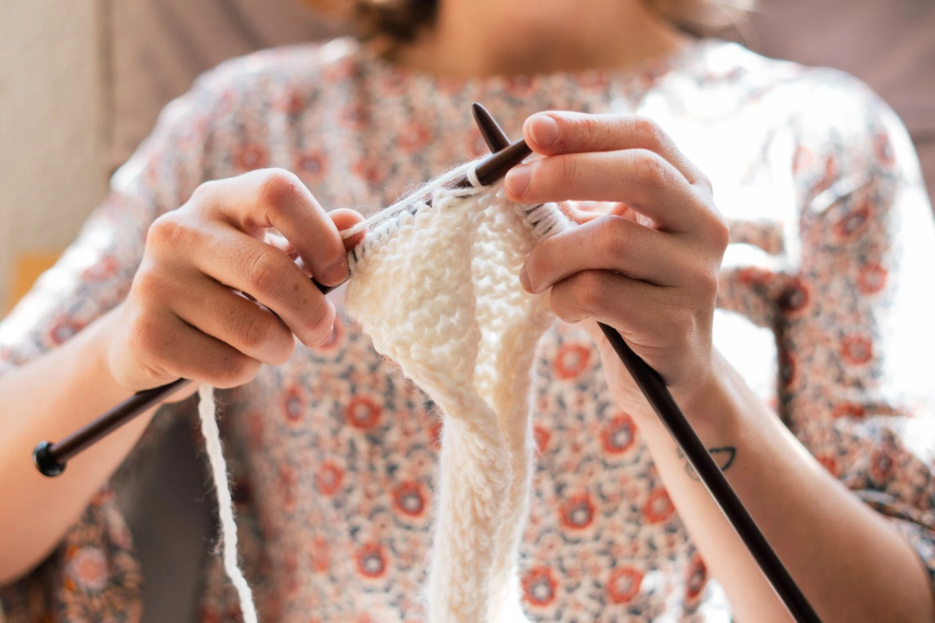 Вязание — способ избавиться от стресса