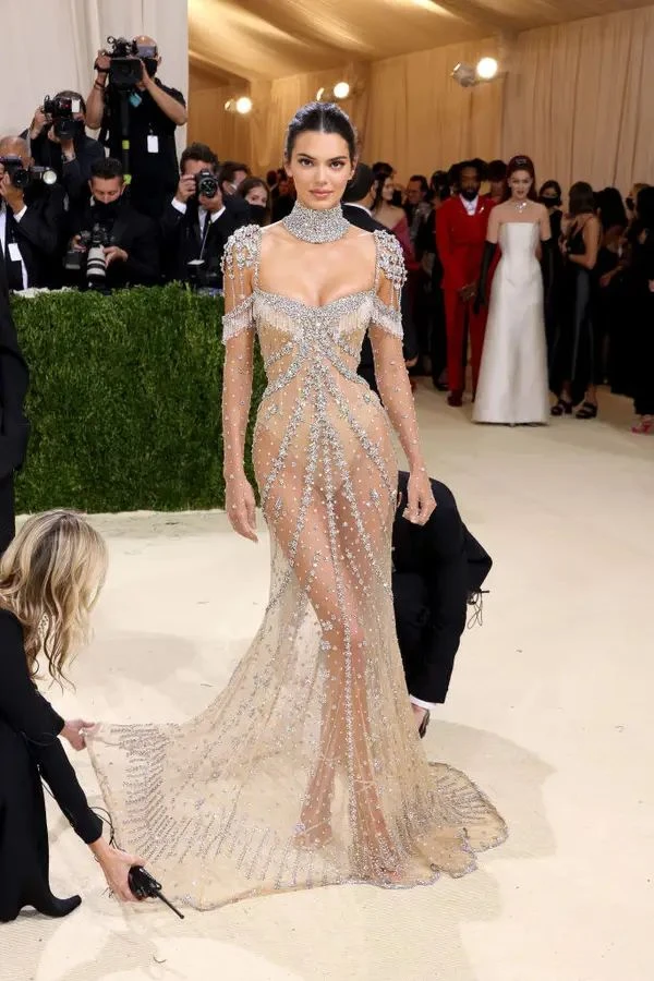 Лучшие наряды Met Gala 2021