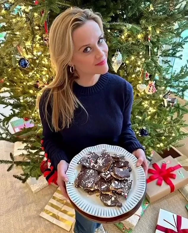 Простое рождественское печенье: любимый рецепт Риз Уизерспун