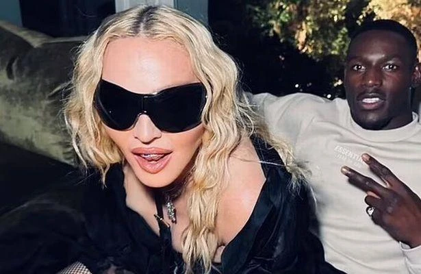 У Мадонны новый роман: 65-летняя певица замечена с 34-летним боксером