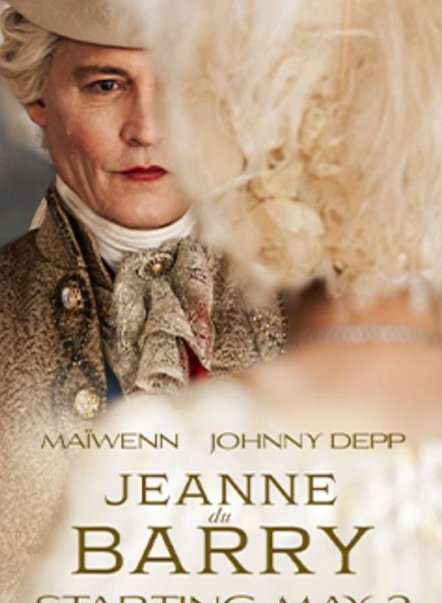 В прошлом году Депп встретил восторженный прием на Каннском кинофестивале, где состоялась премьера его французской романтической драмы "Жанна Дюбарри".