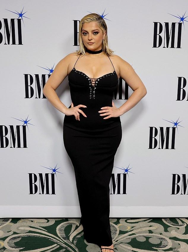 Певица Биби Рекса, номинированная на Grammy четыре раза, заявила, что она сыта по горло музыкальной индустрией.