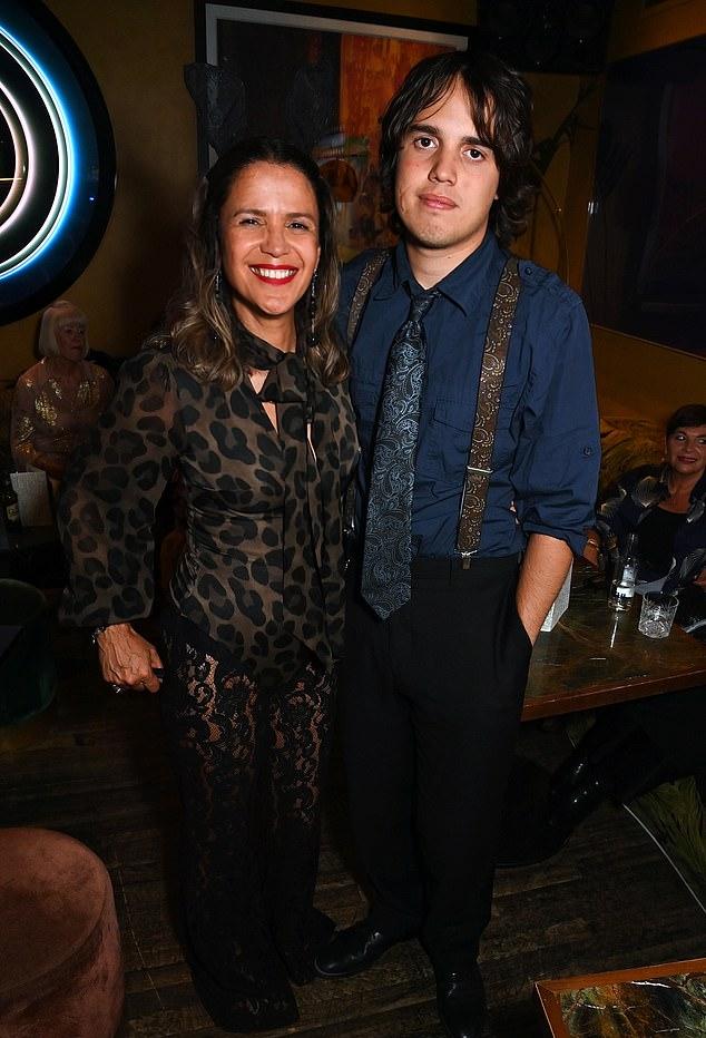 Лиза Мурриш и ее сын Эстайл Доэрти на вечеринке в честь выхода ее нового альбома