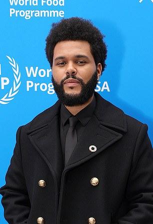 The Weeknd был сфотографирован в Лос-Анджелесе в октябре 2021 года