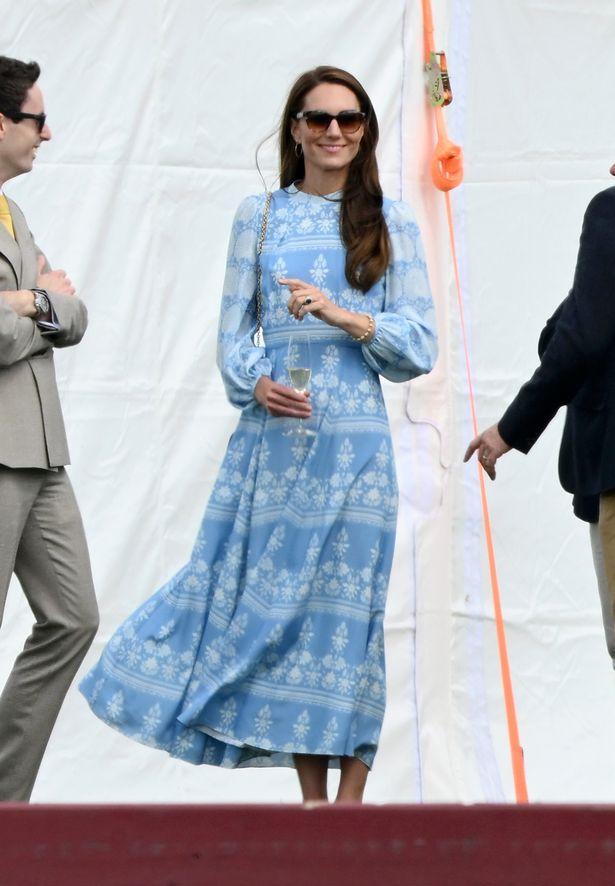 Платье как у Кейт Миддлтон: доступный вариант от Marks & Spencer