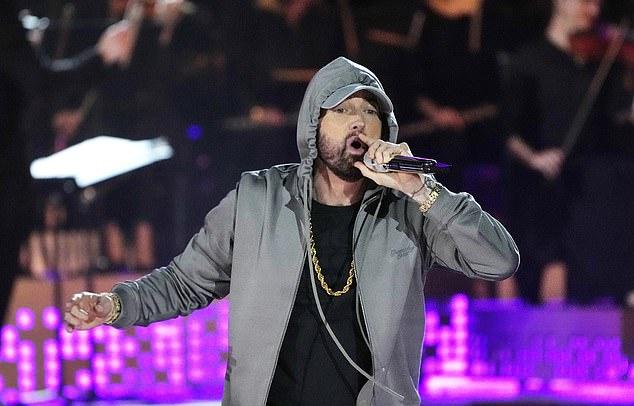 Выступление 52-летнего рэпера Slim Shady стало частью празднования Гран-при «Формулы-1» в Абу-Даби (на фото от 6 июня 2024 года)