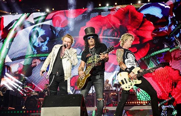 Guns N' Roses отправятся в масштабный стадионный тур из 24 городов в 2025 году, включая первое выступление в Саудовской Аравии