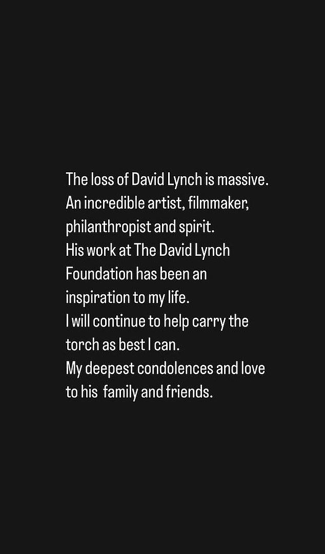 Невероятный художник, режиссёр, филантроп и душа. Его работа в David Lynch Foundation стала вдохновением для всей моей жизни, - пишет Хью. – Я продолжу нести этот огонь, как только смогу.